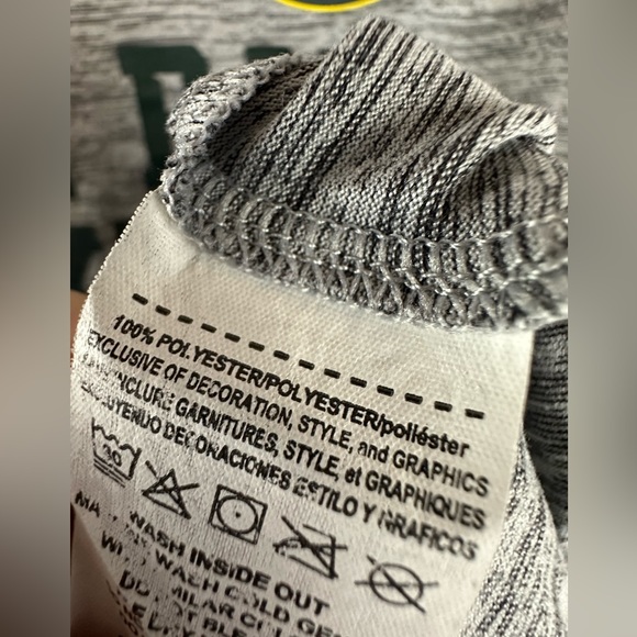 Green Bay Packers NFL football 🏈 team shirt. Size XL. Long sleeve. Nice looking - Picture 5 of 7